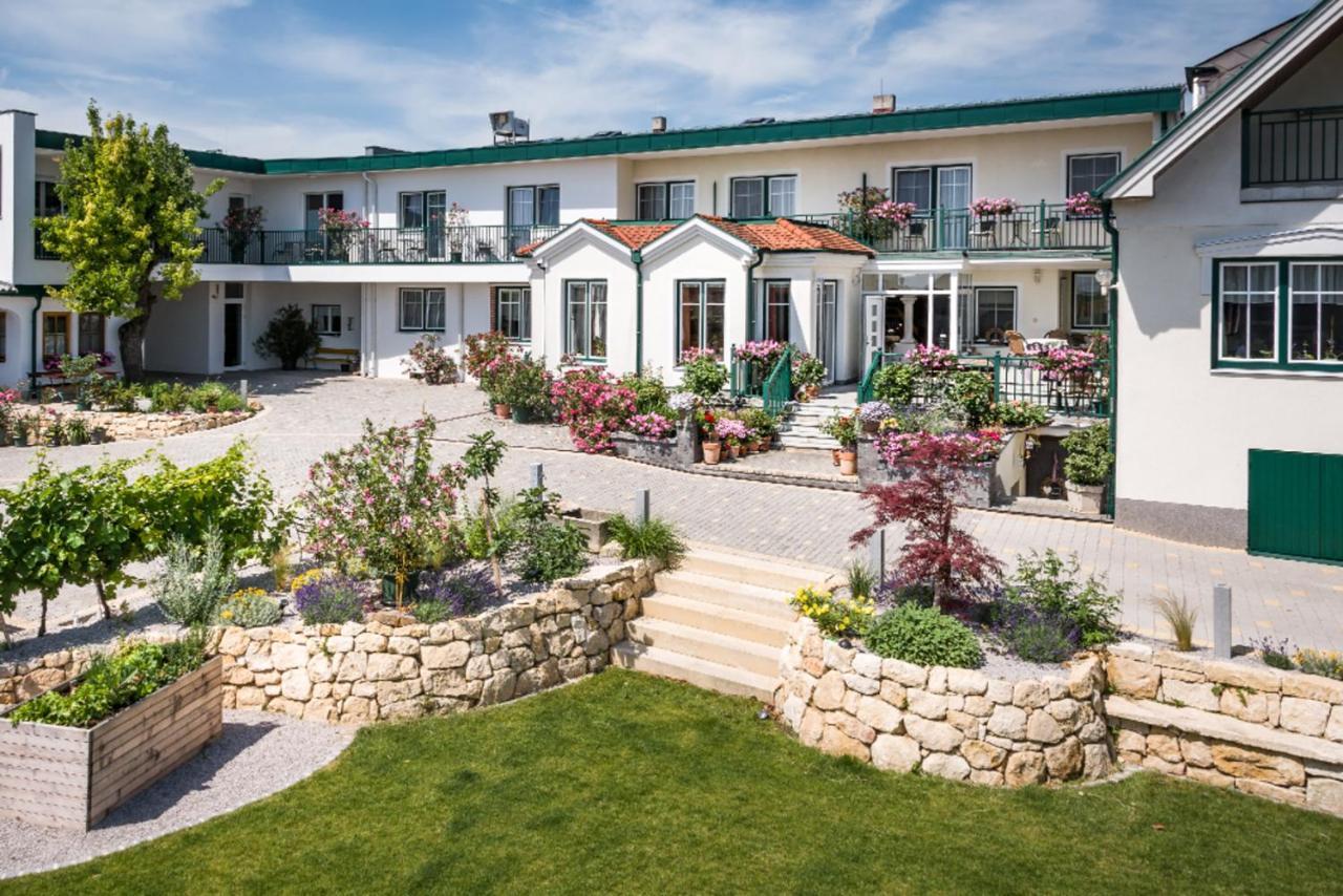 Haus Kranixfeld-Fischl Hotel Mörbisch am See Exterior foto